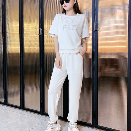 Летний спортивный костюм для отдыха, комплект, европейский стиль, коллекция 2022, короткий рукав, свободный крой, в западном стиле