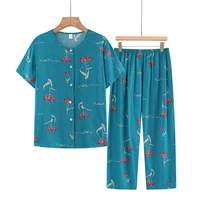 Светло -голубой гвоздика