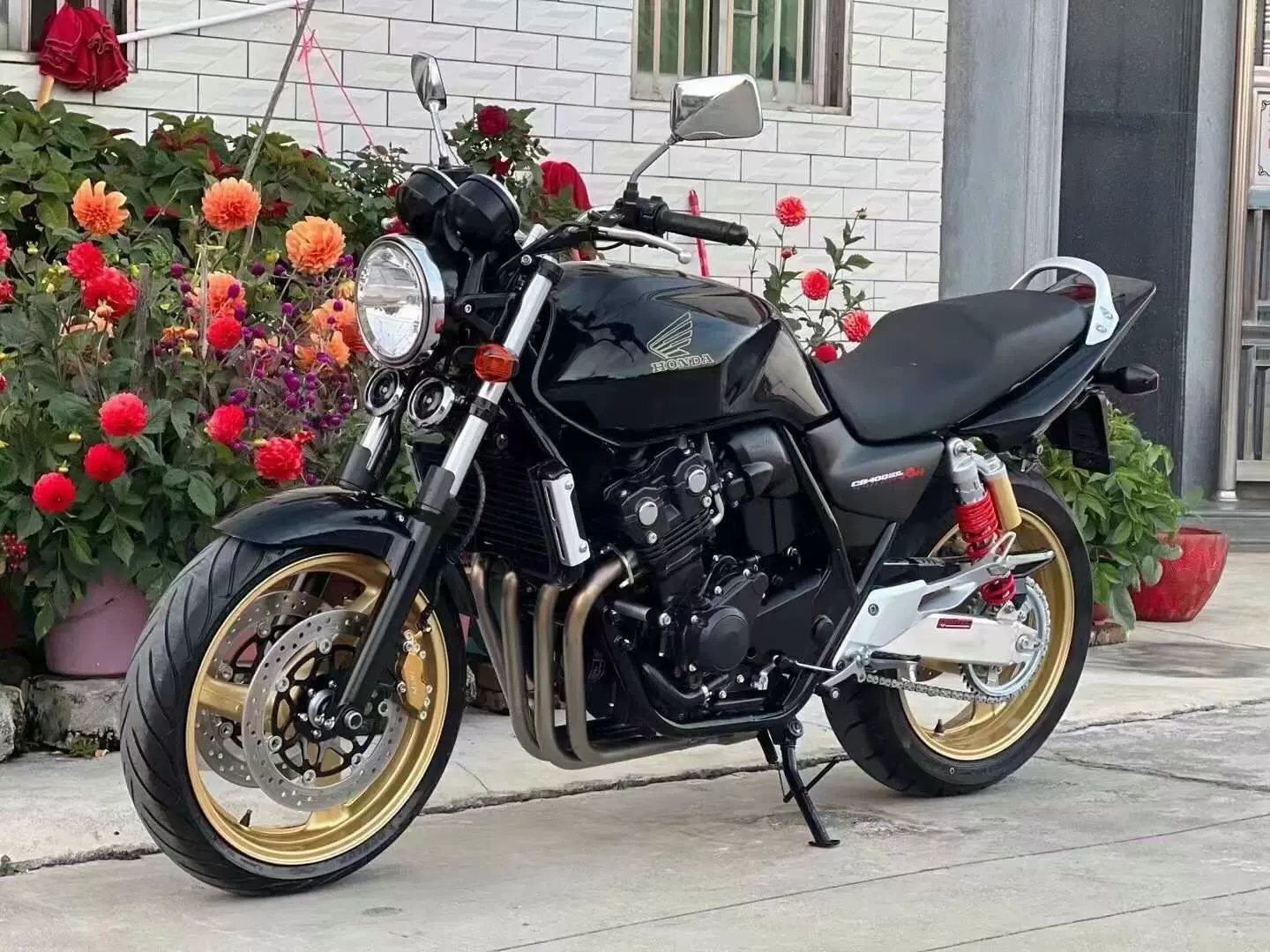 Импортированный Honda CB400 четырехцилиндровый тяжелый локомотив с водяным охлаждением 190 уличный мотоцикл, лошади 250C ретро большой объём мотоцикла