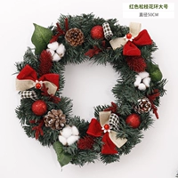 Цветочное кольцо с красной сосной