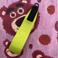 Флуоресцентный зеленый