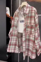 Красная высококачественная ткань