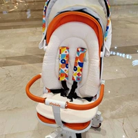 Кофе -цвет белого молока загустеет и увеличивается