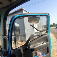 Пара экранов кадров, таких как omarco s aoling new mrt cts express transport