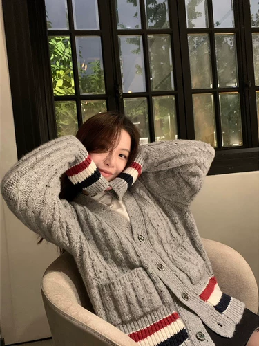 Свитер, демисезонный трикотажный кардиган, V-образный вырез