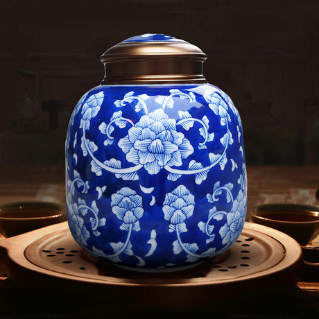 景德镇陶瓷装茶叶罐半斤装密封金属青花瓷大号存储罐红茶储茶罐子