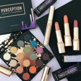 Spot Column Compoperation Shayla Limited Model Set и пластина для тени для век