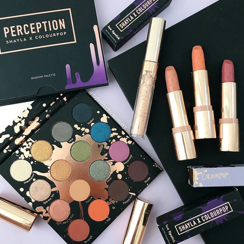 Spot Column Compoperation Shayla Limited Model Set и пластина для тени для век