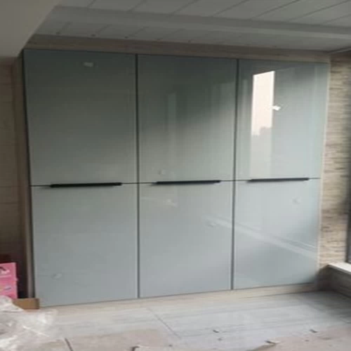 Шанхайский индивидуальный шкаф Дверь усиливает большую скрытую раму f -обработанную M -образующуюся смайлику Смайли