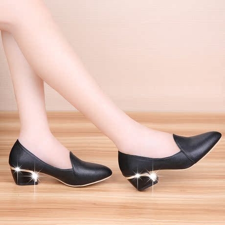 爱逛街为您找到圆头女鞋相关的宝贝,您可以在下面的板块中挑选喜欢的