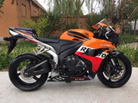 Рисунок 15 показывает год