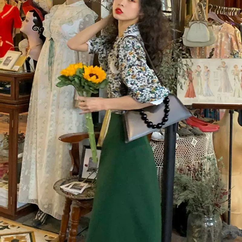 Ретро зелёная длинная юбка, комплект, элитная рубашка, осеннее платье, 90-е годы, стиль Chanel, флористический принт