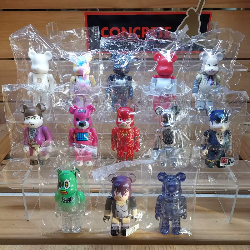 现货】Bearbrick 100%积木熊官方空山机展示板收纳板25周年限定-Taobao