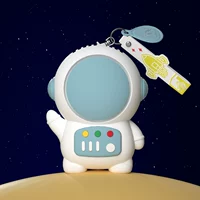 Космонавт, подвеска, зарядный кабель с usb-зарядкой