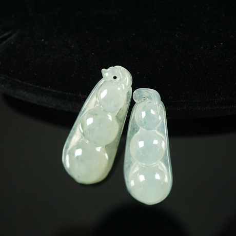 爱逛街为您找到豌豆吊坠相关的宝贝,您可以在下面的板块中挑选喜欢的