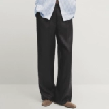 Минималистский ветер и отдых для женщин.