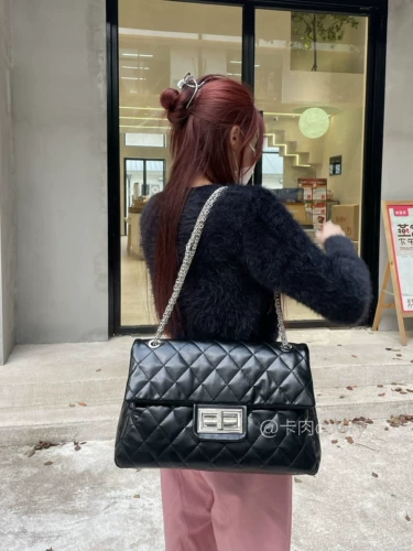 Цепь, вместительный и большой замок, сумка на одно плечо, сумка через плечо, премиум класс, на цепочке