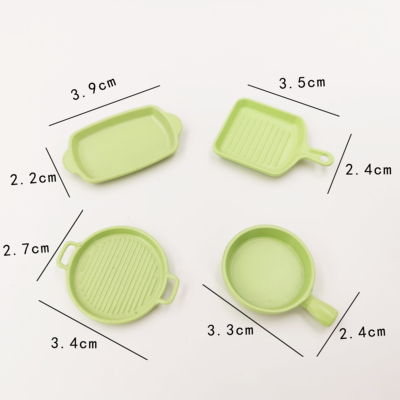 taobao agent Micro -shrinking the mini plate 12 points and 6 points. Doll House OB11 BJD baby uses kitchen venue venue venue plate model
