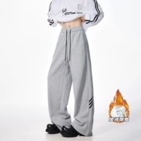 Цветочный серый плюс бархат