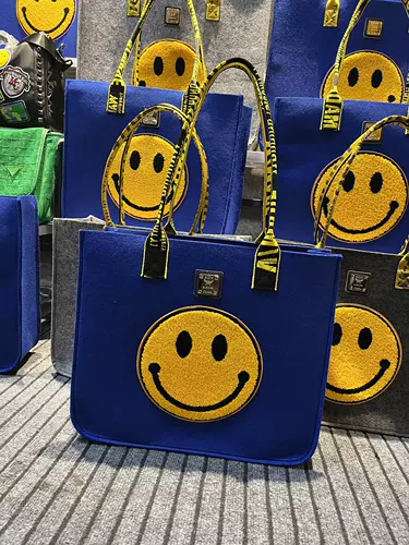 Вместительный и большой шоппер, вместительная и большая сумка на одно плечо подходит для мужчин и женщин