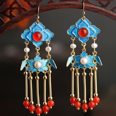 taobao agent Xunzhi Ji original handmade Hanfu cheongsam ancient wind burn blue ear falling bright breeze imitation some green earrings JZE002