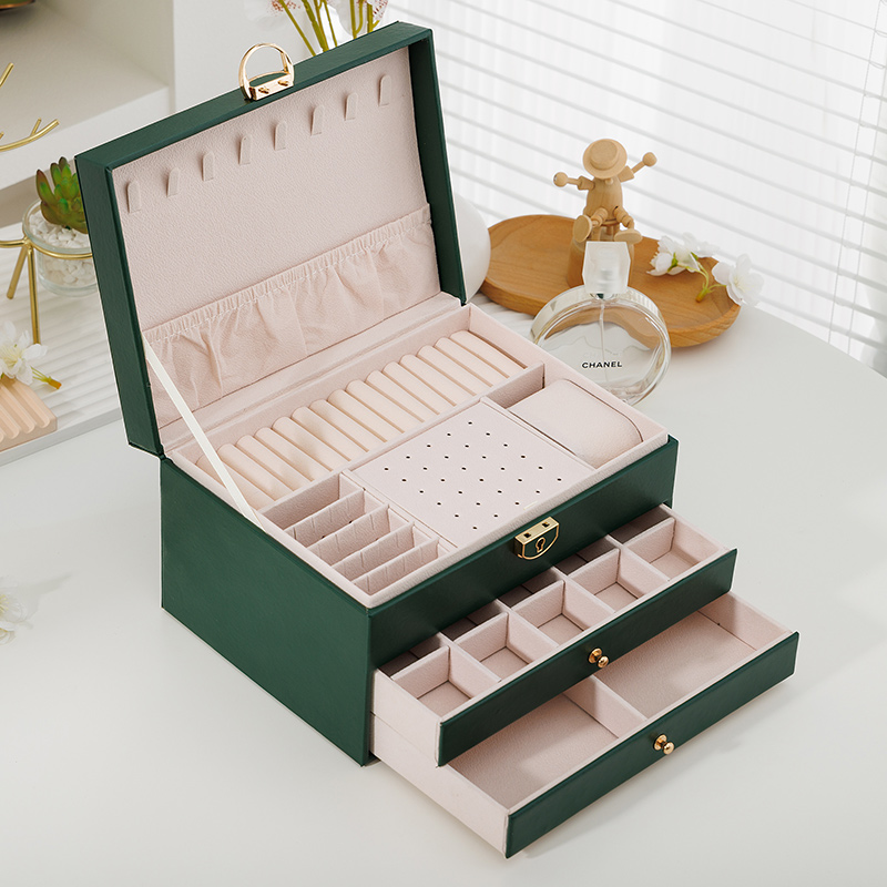 Square diamond [dark green] free watch pillow