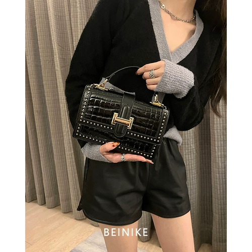 Демисезонная сумка через плечо, небольшая дизайнерская сумка на одно плечо, изысканный стиль, коллекция 2022