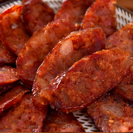 爱逛街为您找到麻辣香肠相关的宝贝,您可以在下面的板块中挑选喜欢的