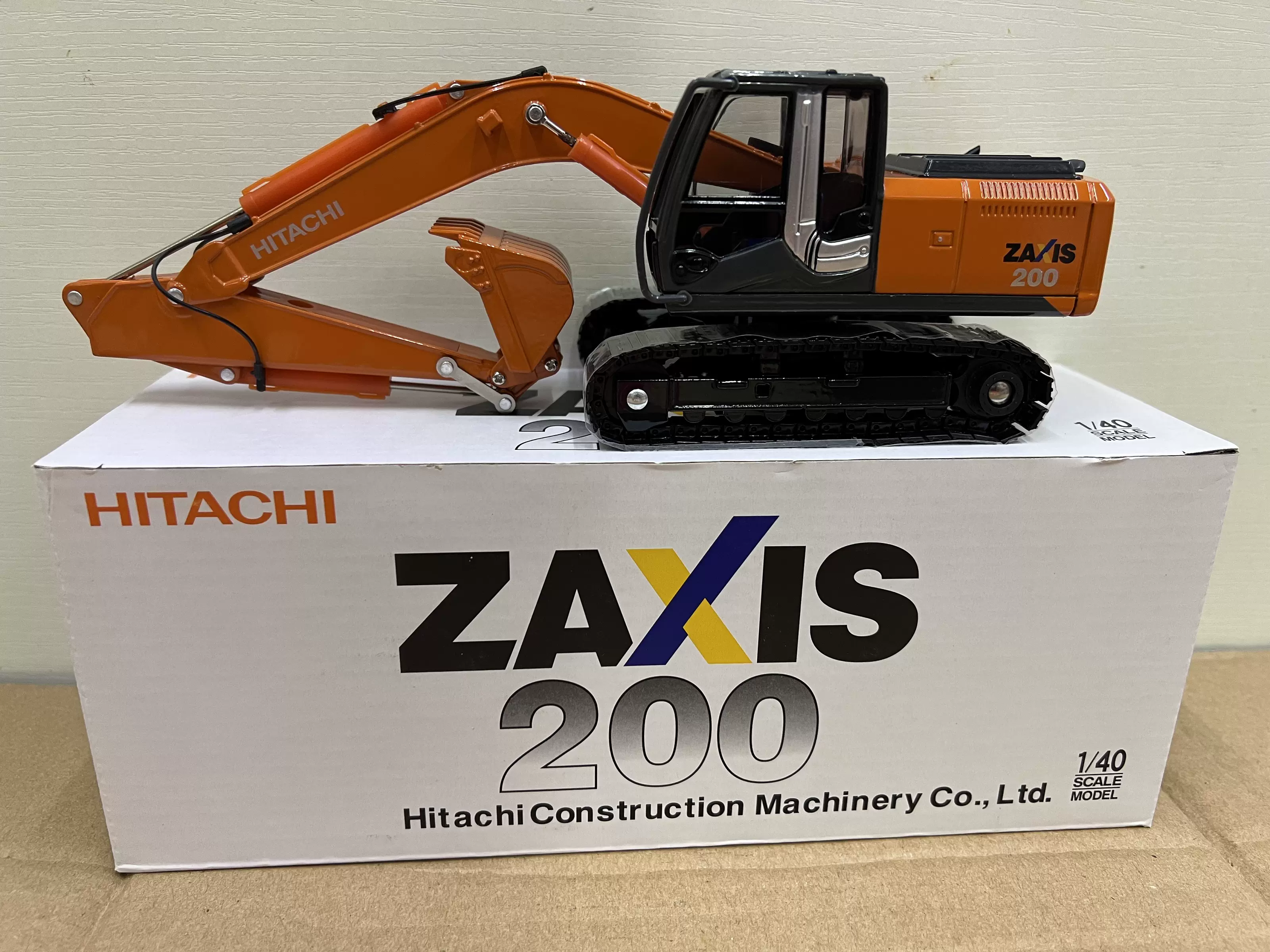 日立HITACHI ZAXIS 200 挖掘机合金原厂工程车模型1:50-Taobao