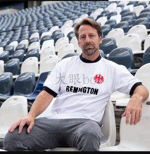 Бундеслига ретро футбол одежда фланец Благословенна хлопок Eintracht Frankfurt RETRO  74