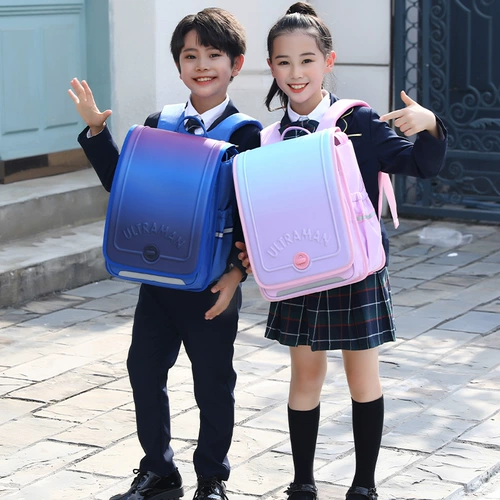 Школьный рюкзак подходит для мужчин и женщин со сниженной нагрузкой, защита позвоночника