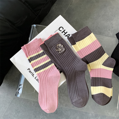 taobao agent Tide, purple cotton Japanese sports socks, internet celebrity, with embroidery