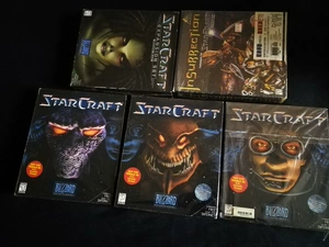 Blizzard StarCraft (первое издание с тремя обложками) и первое издание Brood War не продаются отдельно