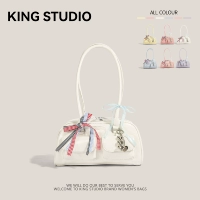 Кремовый [с подвеской из шелкового шарфа]