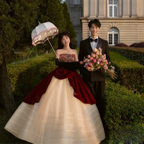 Новая студия ретро тематическая одежда свадебная фотография пара фото фото французское платье Hepburn Palace