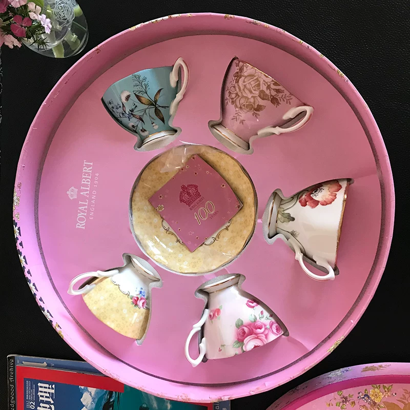 Подарочная коробка Royal Albert Centennial Series 50-90 Пять чашек Пять дисков Европейская костяная фарфоровая чайная чашка кофейная чашка