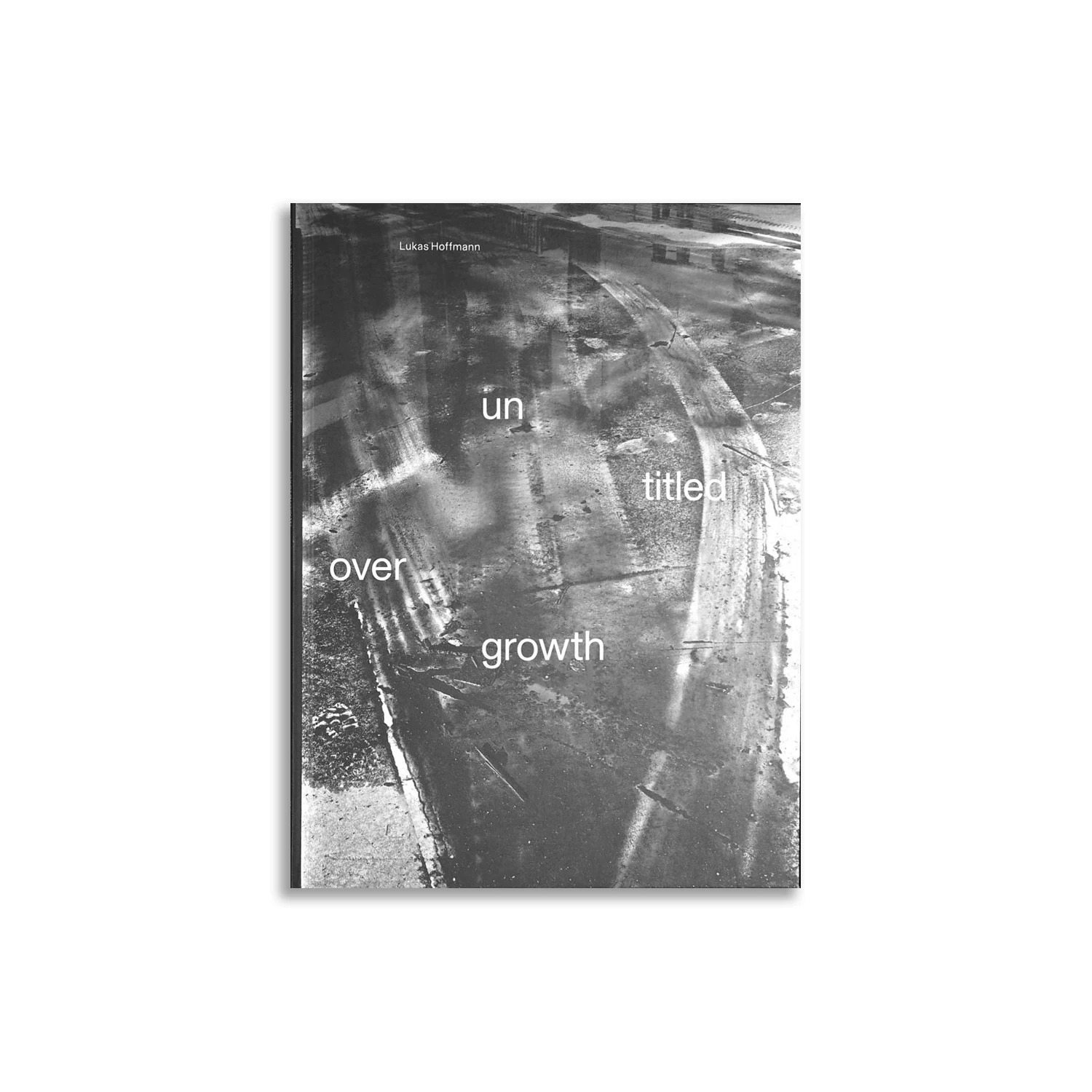 Лукас Хоффманн "Untitled Overgrowth" / spot