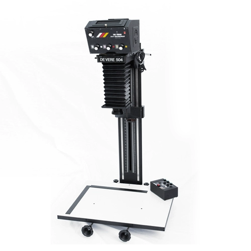 Рисование героя Davia 504-B Desktop Черно-белый цвет.