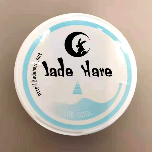 Восемь баннера Jade Hare Snus