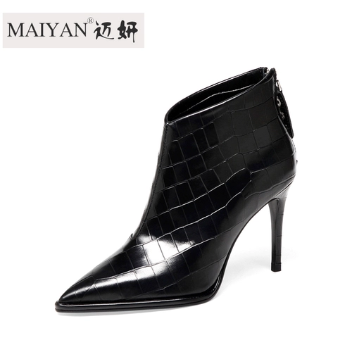 Martens, высокие короткие сапоги, демисезонная универсальная флисовая обувь с заостренным носом, из натуральной кожи, коллекция 2021, европейский стиль