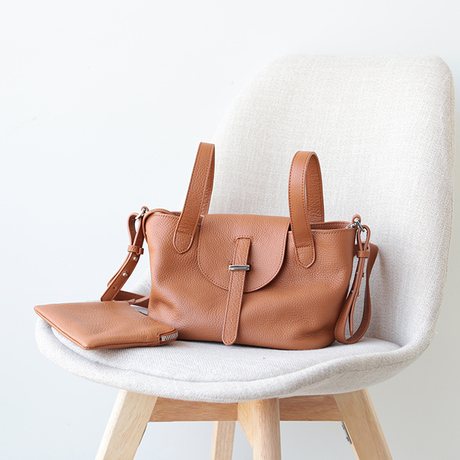 爱逛街为您找到牛皮定制包相关的宝贝,您可以在下面的板块中挑选喜欢