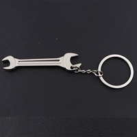 Гаечный ключ, фиксаторы в комплекте