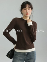 Акриловый, шоколадно-коричневый цвет, свободный крой