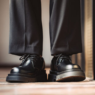マッデン ダービーシューズ メンズ 厚底 増量 ブラック ラウンドトゥ 英国風 高級感 ビッグトゥ カジュアル ローカット マーティン 革靴