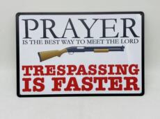 Декорации на дверь