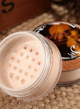 网络达人 人气款超值豆乳散粉定妆粉 控油遮瑕 带粉扑