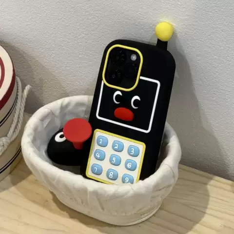 Retro Cartoon Cute Face Silicone Phone Case for iPhone 17, 16, 15, 14 and 13