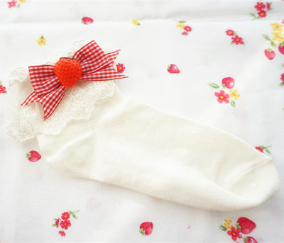 taobao agent Removable strawberry with bow, Lolita style, lace dress