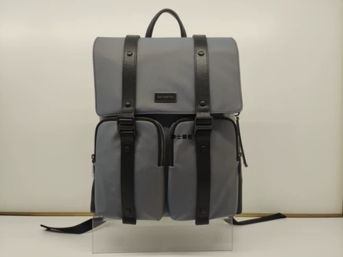 Модный вместительный и большой рюкзак