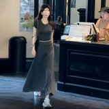 Лето с целым набором корейской длинной юбки подходит на высоком уровне.